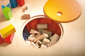 haba round play table for child's room