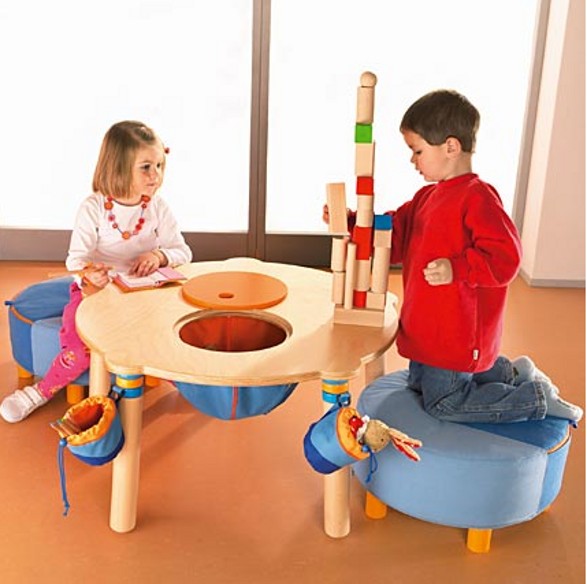 kids round activity table