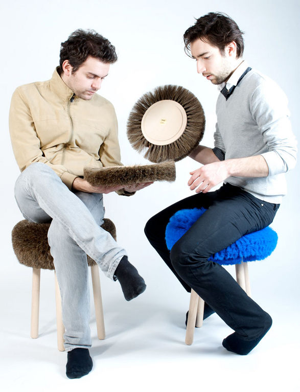 papa stool and box made of fibers, horsehair and wood