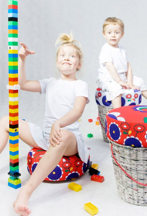 storage and stool for children placiak