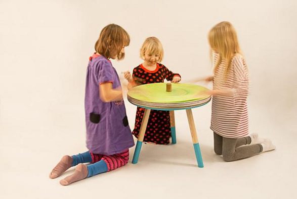 kids drawing tables