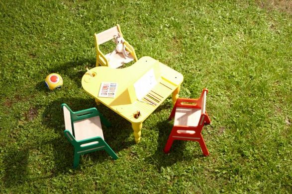 fryderyk bellamy table for children